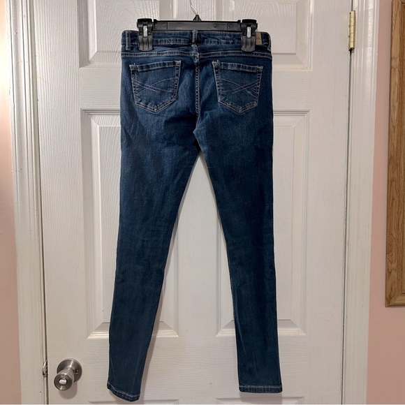 Aeropostale Women’s Lola Jegging Denim Jeans Blue Distressed Size 6 - Picture 2 of 8